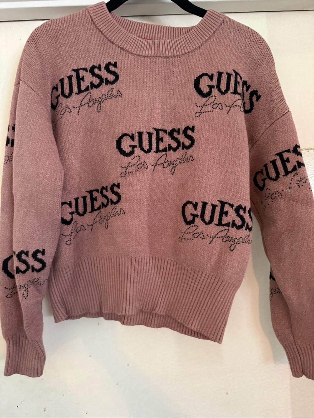 GUESS Dusty Rose Logo Crewneck Sweater